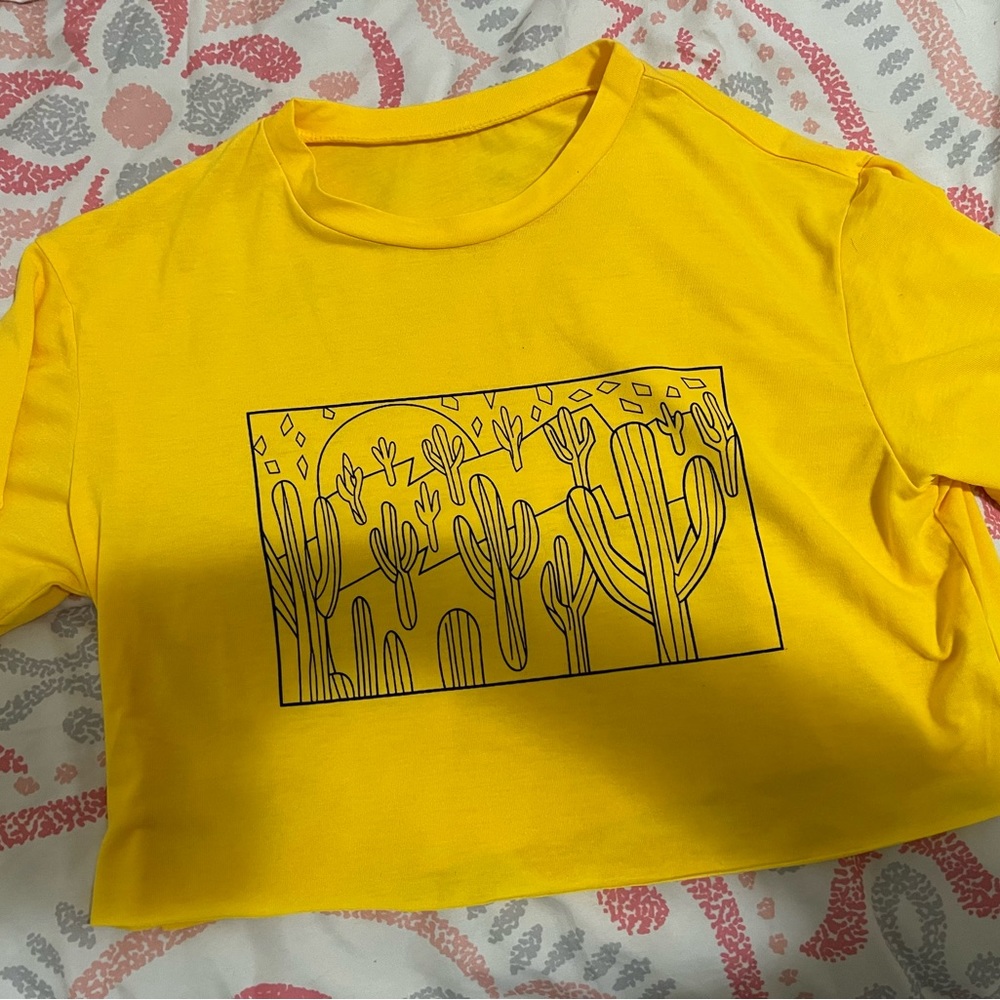 super cute yellow cactus crop top size L